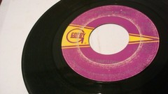 LOT of 10 R&B SOUL 45 RPM 1960s Etta, Smokey, Sly, Chuck Jackson, Temptations