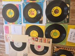 MIXED LOT of 12 Children’s 45rpm Vintage RECORDs SHOW N TELL & PETER PAN see PIC