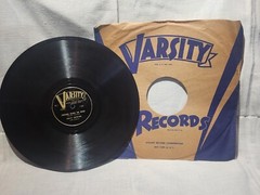 “THE PUSSY CAT SONG”/B. Brown & J. Frank – 1949 – Varsity Records-78rpm Shellac
