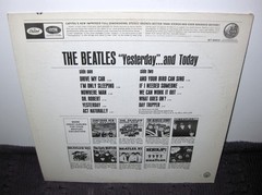 THE BEATLES Yesterday And Today LP 1960s Green/Target STEREO Capitol ST-2553 NM!
