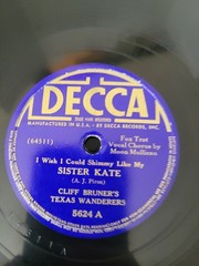 Cliff Bruner’s Texas Wanderers 10″ 78 RPM Record 5624 Decca Blues