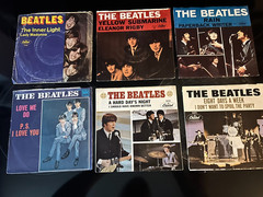 The Beatles 6 record lot with picture sleeves