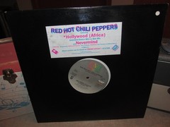 NM – Promo – RED HOT CHILI PEPPERS Hollywood (Africa) 12″ Vinyl EMI America Rock