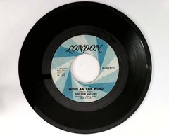 Unit Four Plus Two – Concrete And Clay 7″ Record 1965 London Pop 45 RPM