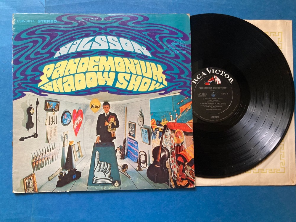 Nilsson – Pandemonium Shadow Show – RCA Black Label Stereo vinyl record VG/VG