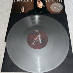 Mali Obomsawin – Sweet Tooth Silver Vinyl Edition Used