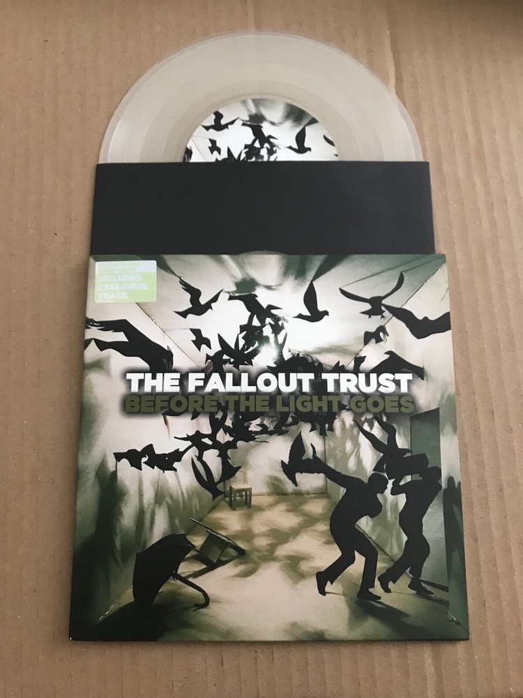 Fallout Trust – Before The Light Goes – 7″ – UNPLAYED – Discount For 2+