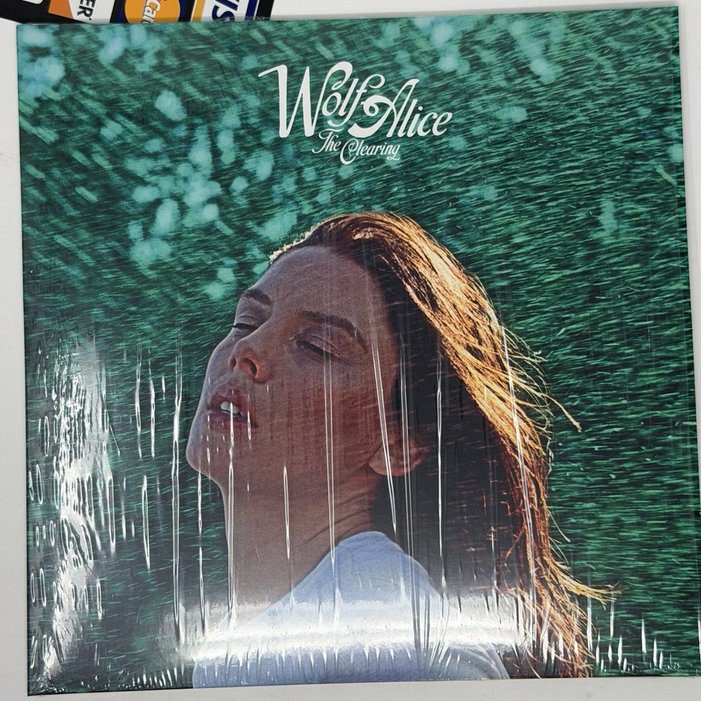 Wolf Alice – The Clearing Limited Alternative Cover Light Green Vinyl Record LP