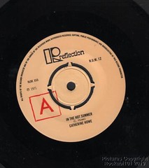 2010 Catherine Howe Promo Folk 45 – In the Hot Summer / Let’s Keep It Quiet Now