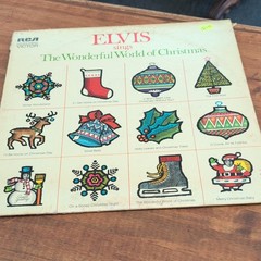 Elvis – Elvis Sings The Wonderful World of Christmas RCA Victor Holiday Vinyl LP