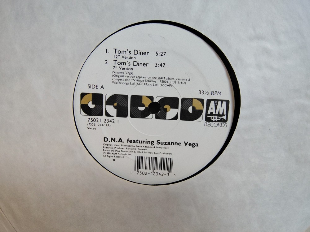 D.N.A. f/ SUZANNE VEGA – “TOM’S DINER” / PROMO w/ 4 MIXES! / A&M RECORDS 1990