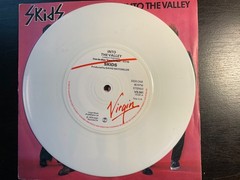 SKIDS Into The Valley / T.V. Stars (live) 7″ WHITE VINYL (orig. UK)