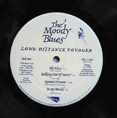 Moody Blues – Long Distance Voyager – 1981 Threshold Prog Rock Vinyl LP Record