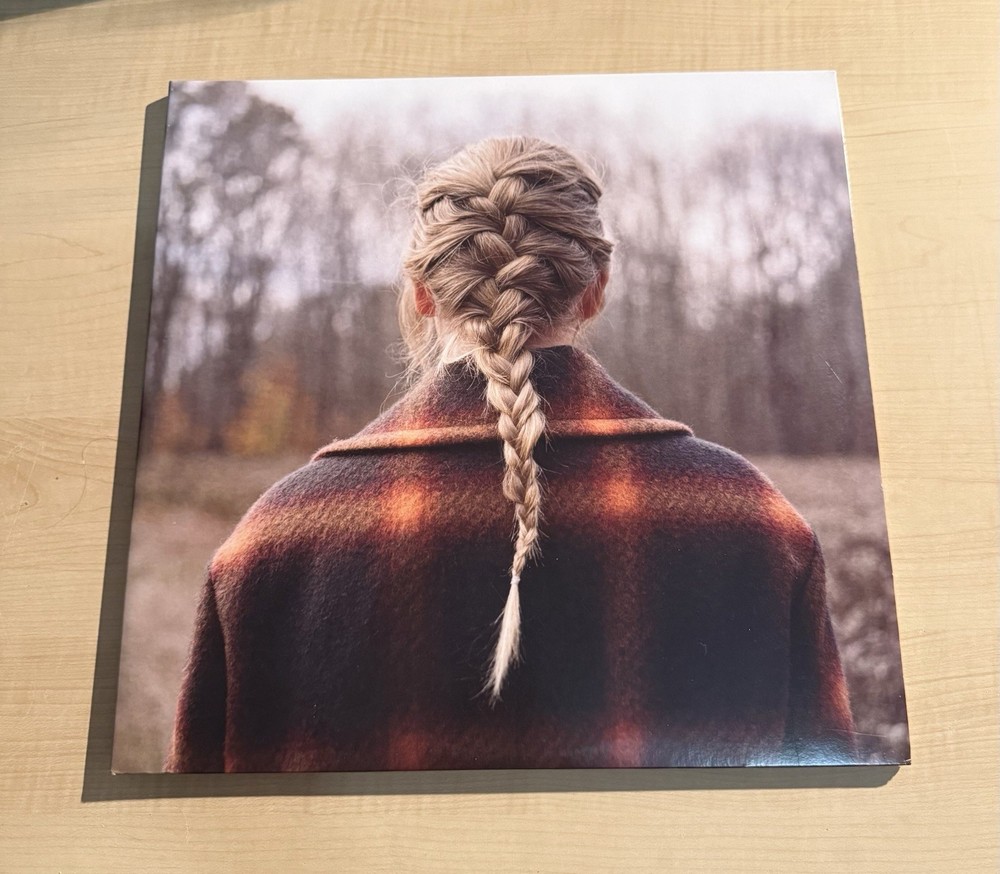Taylor Swift evermore 12″ Green Colored Vinyl LP Pop Republic Records
