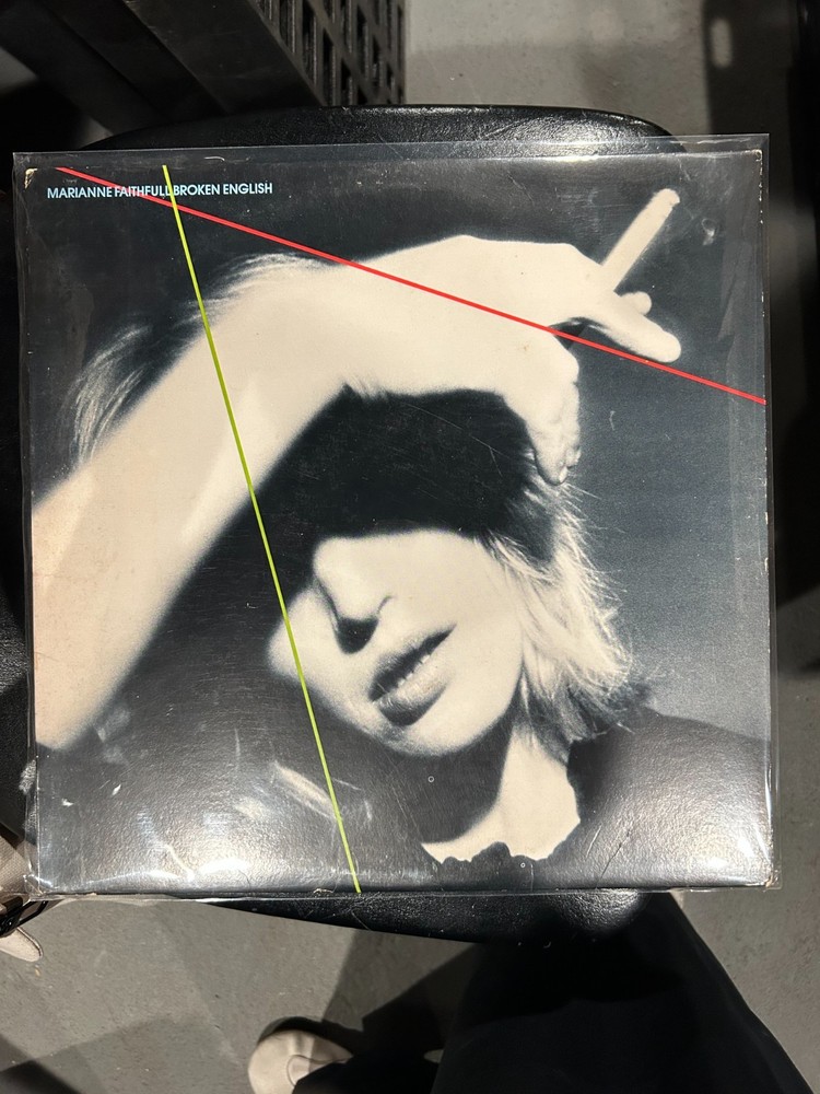 Marianne Faithfull – Broken English – Vintage Vinyl Record