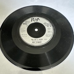 Vinyl singles 1970s x 9 incl Queen, David Essex, Suzi Quatro, Rod Stewart
