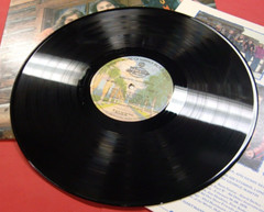 America “HIDEAWAY” 1976, Warner Bros BS 2932 Excellent LP. EX/NM-