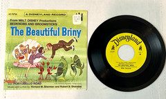 4 VTG 1971 DISNEYLAND 45 VINYL RECORDS INC THE ORANGE BIRD SONG LG-823 NM (-)
