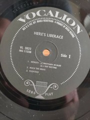 LIBERACE – HERE’S LIBERACE VOCALION VL 3821 – mono LP Record excellent EX