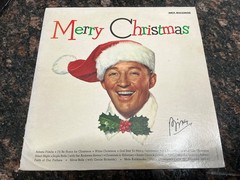 #88 Bing Crosby Merry Christmas 12″ Vinyl LP MCA Vocal Album Vinyl EXCELLENT