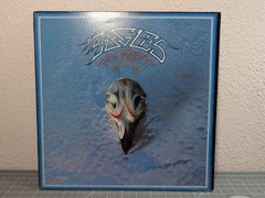 Eagles 1971-1975 LP Vinyl Their Greatest Hits 1976 Embossed Record 7E-1052