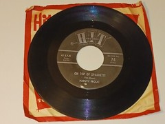 Harvey Frolic Ring Of Fire / On Top Of Spaghetti 45 7″ Hit 1963