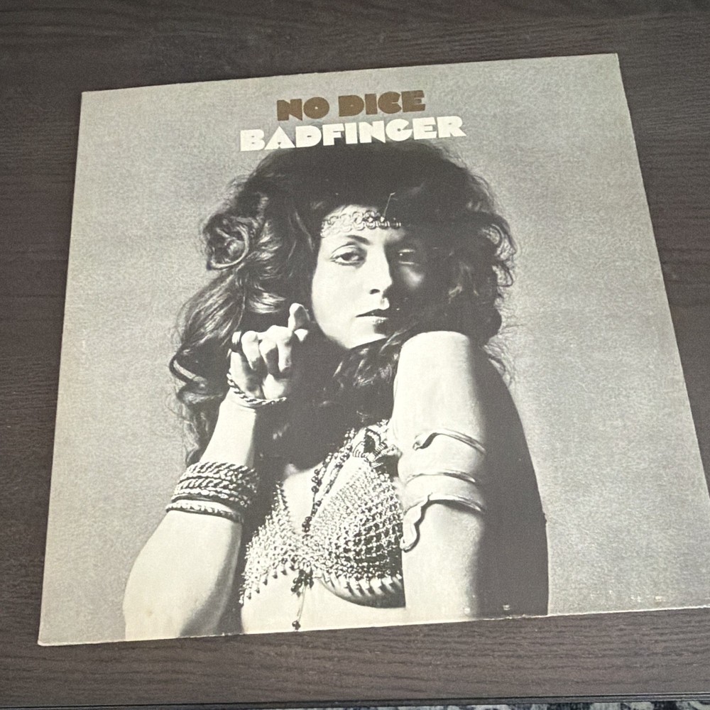 Badfinger No Dice 12″ Black Vinyl LP Apple Records Rock Cardboard Sleeve