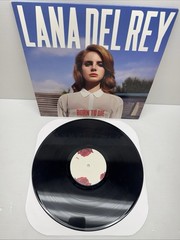 Lana Del Rey Born to Die Red Vinyl LP UMG Pop 12″ Record Album