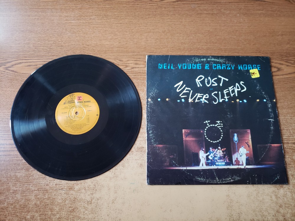 1970s GOOD+ Neil Young – Rust Never Sleeps 2295, see NOTES!! LP33