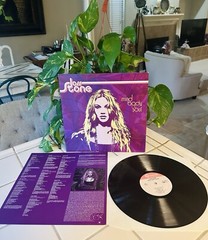 JOSS STONE Mind Body & Soul LP FIRST EUROPE PRESS 2004 Vinyl NEAR MINT GORGEOUS!