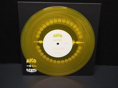 AKO Beatz Madcap – Out of Reach – 10″ Yellow Vinyl Promo Record Drum N Bass