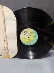 art of noise – into battle (THE VINYL MUSIC STORE)