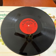 Walt Disney Presents Winnie the Pooh and Tigger Too LP Record 1974 Disneyland