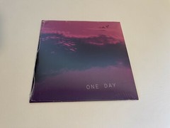 Tate McRae One Day 7″ Vinyl Single