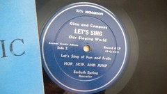 Ginn & Co.2-Record Set LET’S SING of Fun & Frolic Our Singing World 10″33rpm 50s
