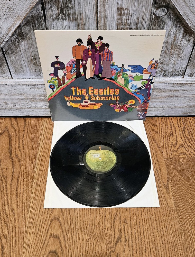The Beatles Yellow Submarine LP SW-153 1969 US 1st Press Apple Records