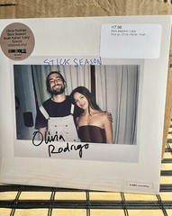 Olivia Rodrigo & Noah Kahan STICK SEASON LACY 7″ Vinyl RSD 2024 Exclusive LE 15k