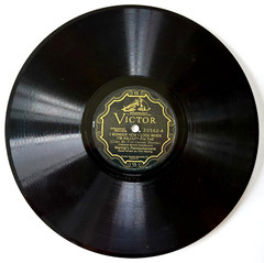 1920s Pre War Jazz Fred Waring I’ve Never Seen A Straight Banana 78 RPM Record