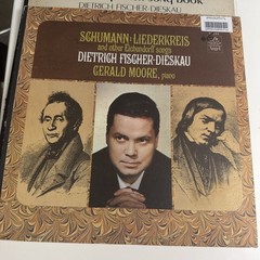 LOT 18 DIETRICH FISCHER-DIESKAU Schubert Wolf Schumann Mahler Strauss Brahms