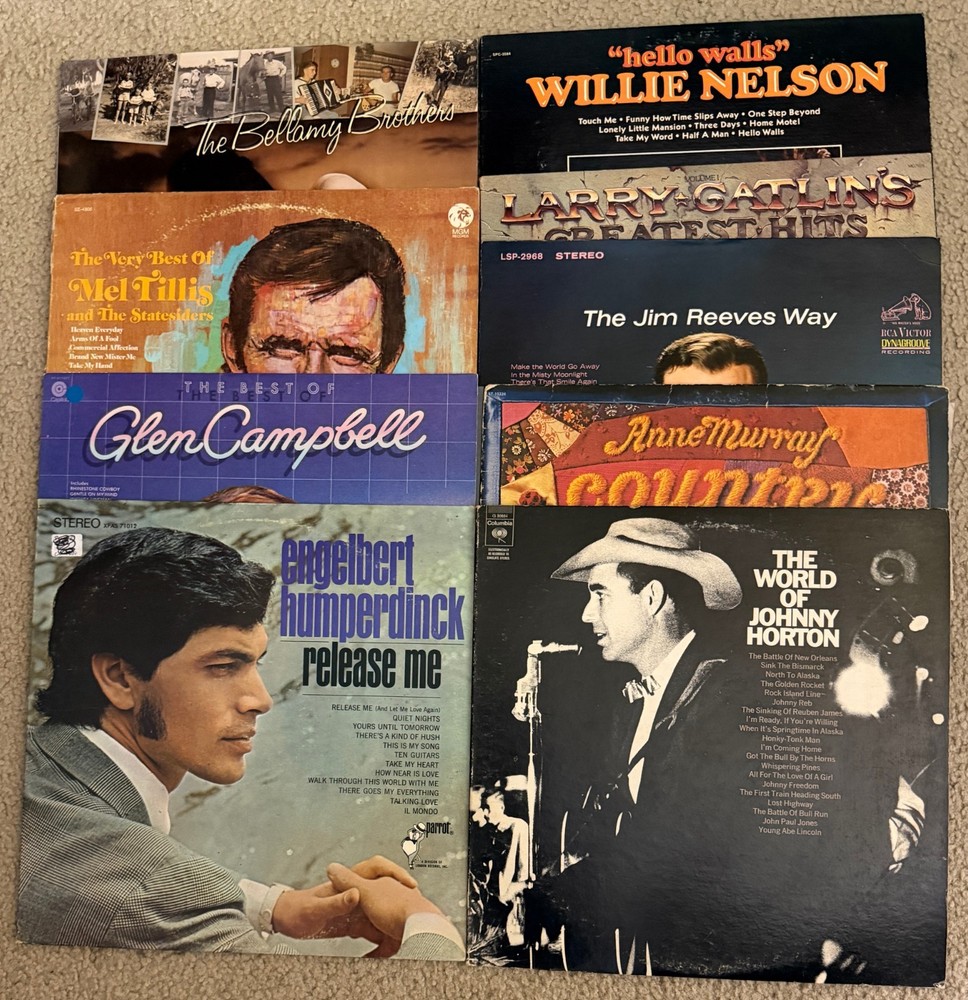 Lot of 9 country albums. VG and VG+ condition Bellamy Brothers, Glen Campbell