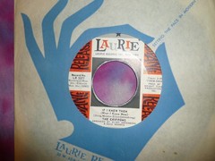 THE CHIFFONS Keep The Boy Happy 45 RPM 1967 Girl Group Northern Soul Promo
