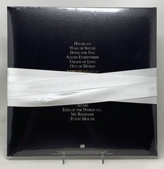 Charli XCX Wuthering Heights Collector’s Edition Vinyl w/ Ribbon Bow Sealed