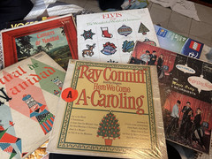 Christmas Holiday Vinyl LP Lot 12″ Ray Conniff Elvis Damiron La Tuna