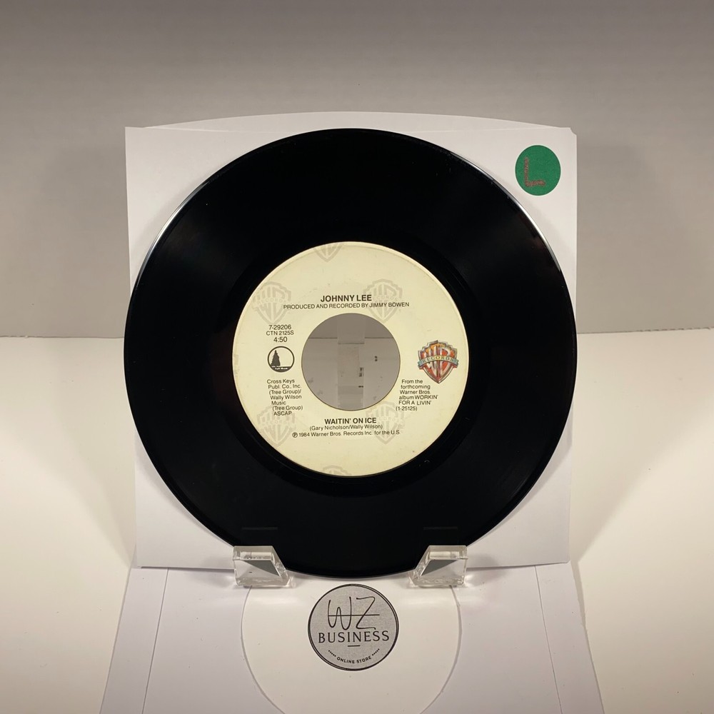 Johnny Lee – You Could’ve Heard A Heart Break Warner Bros. Records – 7-29206
