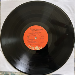Merle Haggard-Keep Moving On,1975 LP Capitol ST-11365, VG++/VG++
