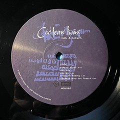 Cocteau Twins – Milk & Kisses (LP, RE, RM) (Mint (M)) – 4006381150
