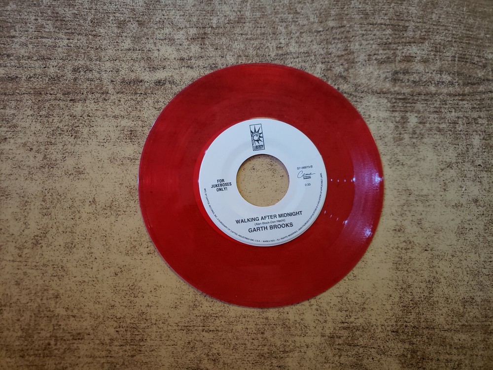 1990S EXCELLENT Garth Brooks Learning To Live Again / Walking After MidnighT 45