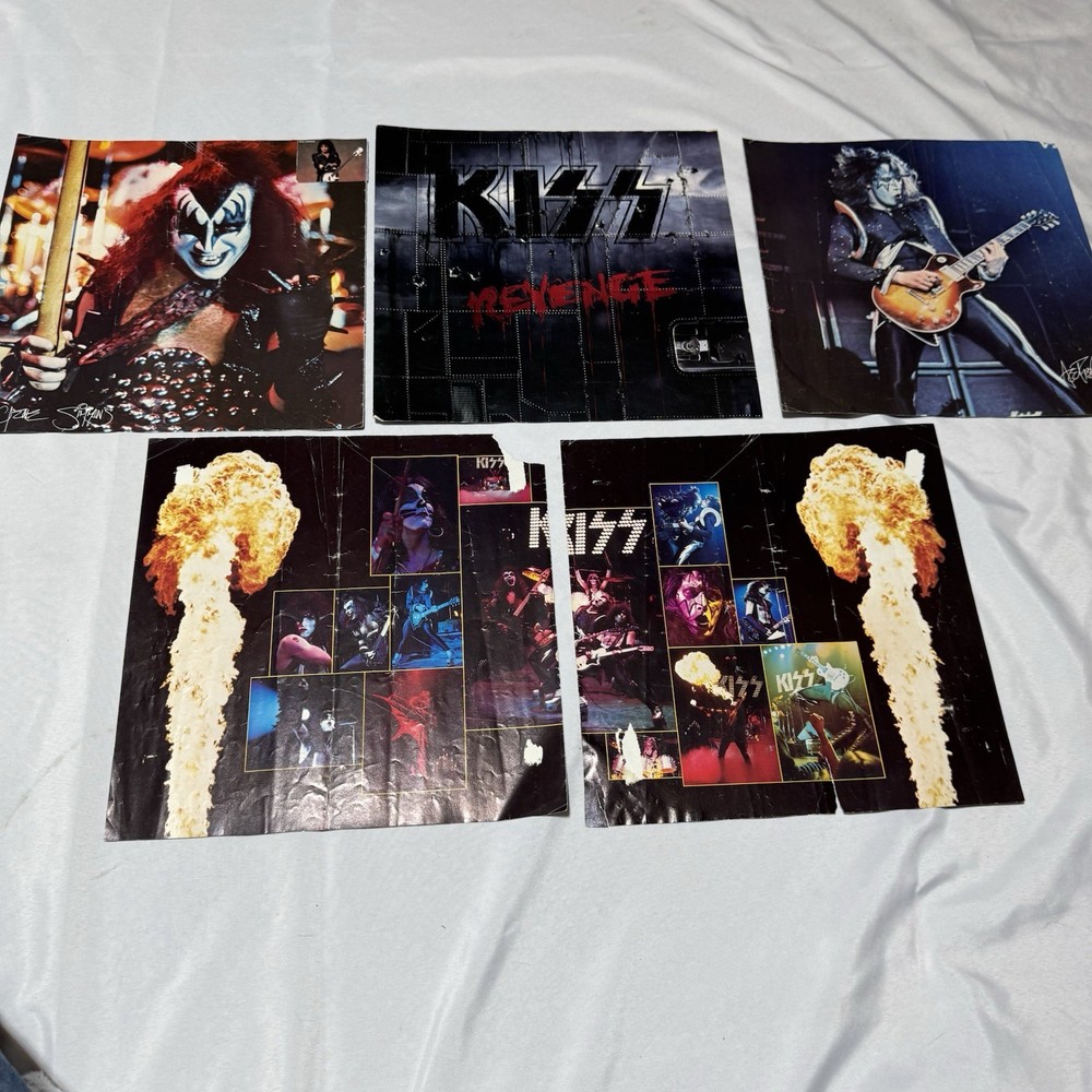 VTG Kiss Revenge 12×12 promo Flat/poster Not a record + Magazine Posters