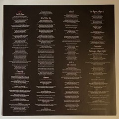 SAGA – Worlds Apart Audiophile EARMUSIC 180g LP NM/NM