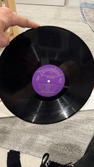 Disneyland Robin Hood Story & Songs LP Vinyl 12″ 33 RPM Original Cover/Book